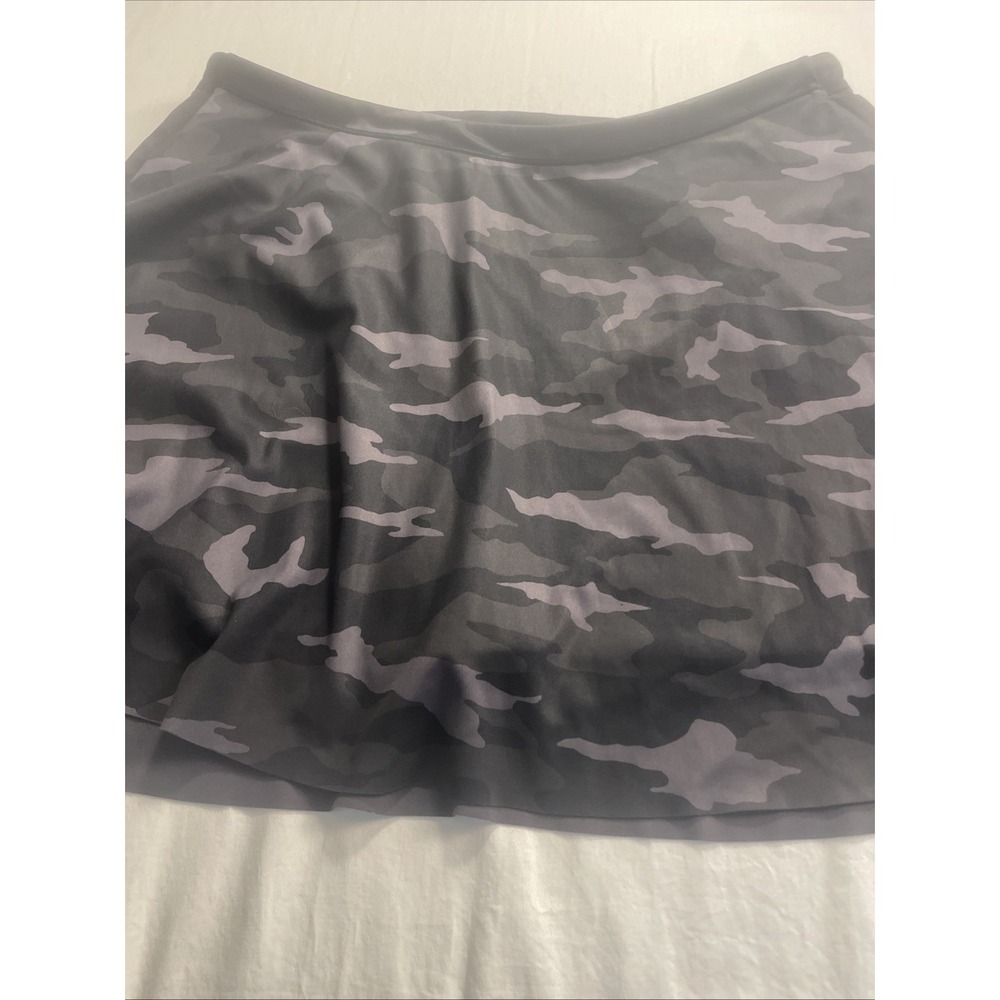 Athletica  Skort